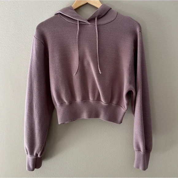 Zara Cropped Sweatshirt - Picture 1 of 3